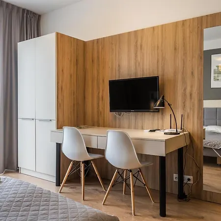 RentPlanet - Apartamenty Wolska Warszawa Eksteriør bilde