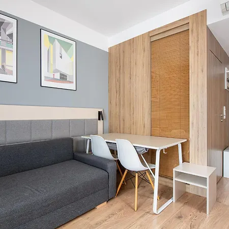 RentPlanet - Apartamenty Wolska Warszawa Eksteriør bilde