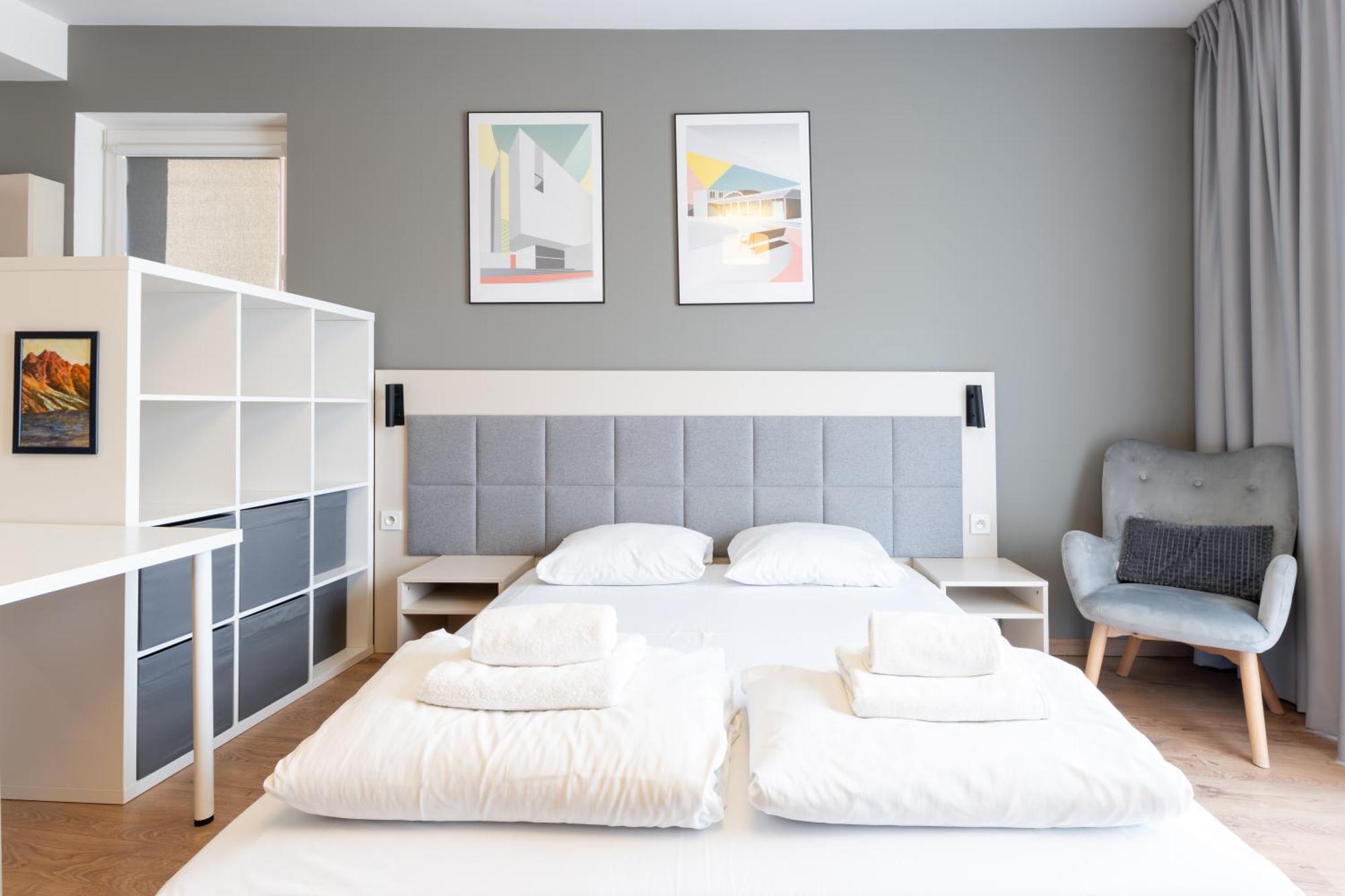 Rentplanet - Wolska Apartamento *