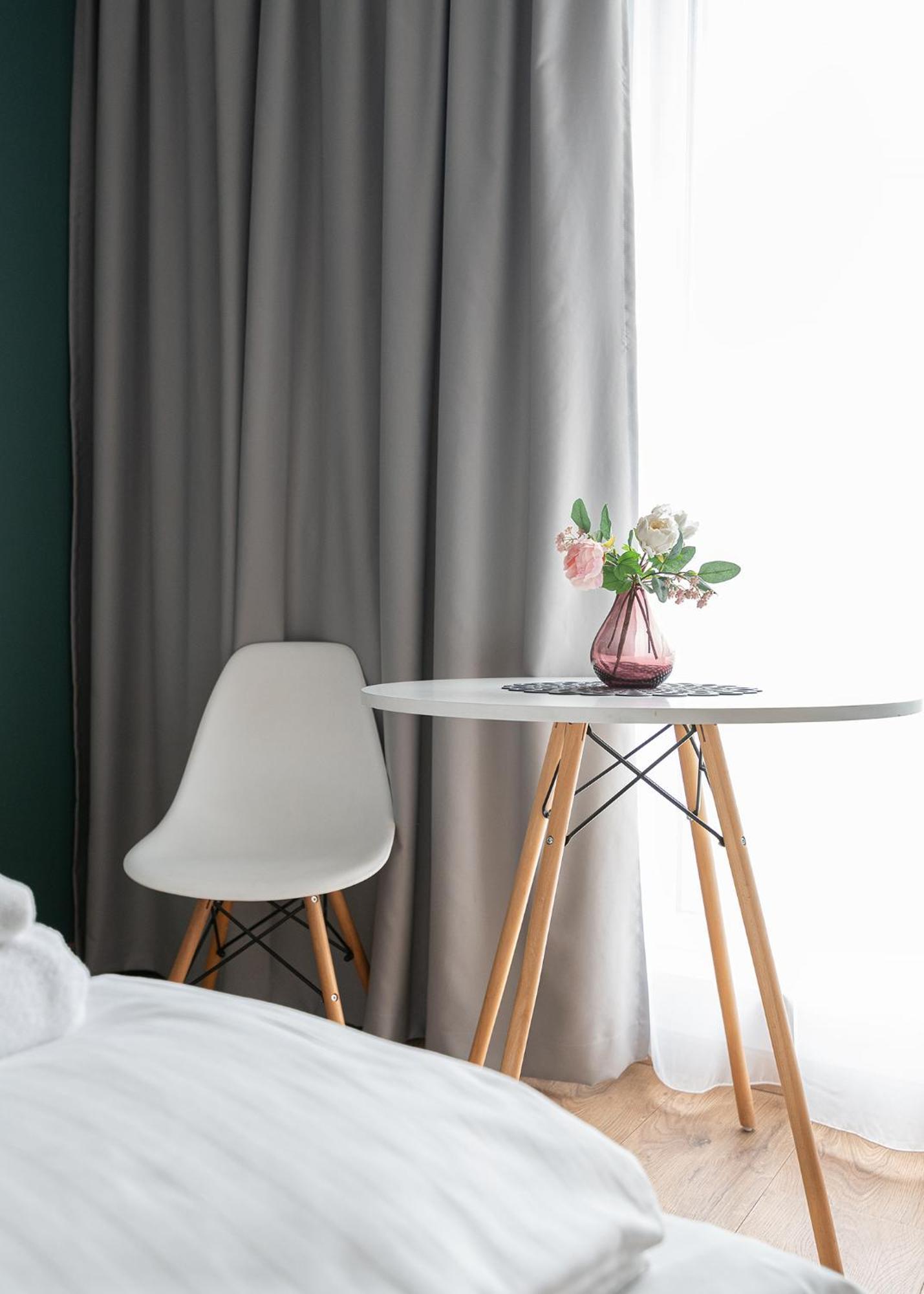 Rentplanet - Wolska Leilighet Warszawa